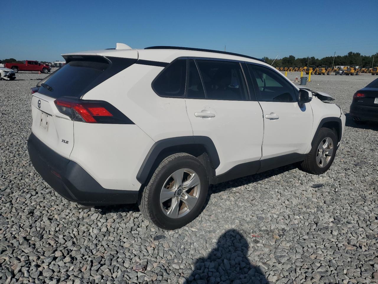 TOYOTA RAV4 XLE