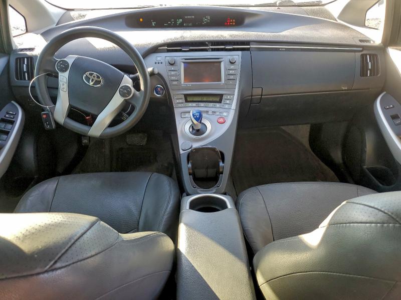 2014 TOYOTA PRIUS #3303713427