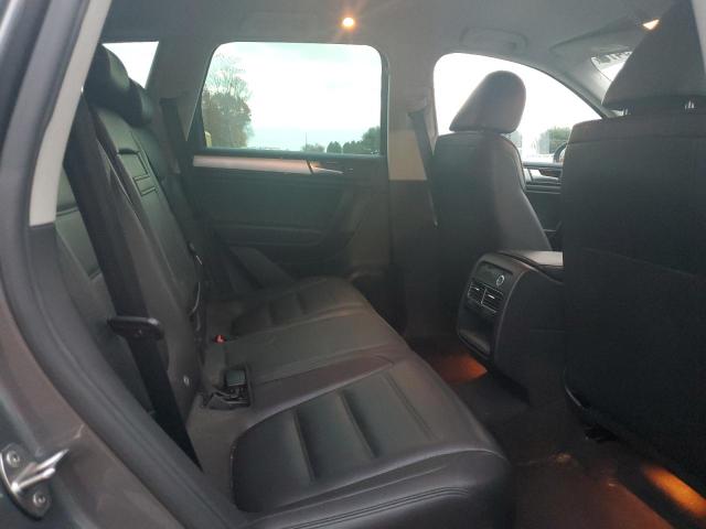 2013 VOLKSWAGEN TOUAREG V6 - WVGEF9BP0DD004837