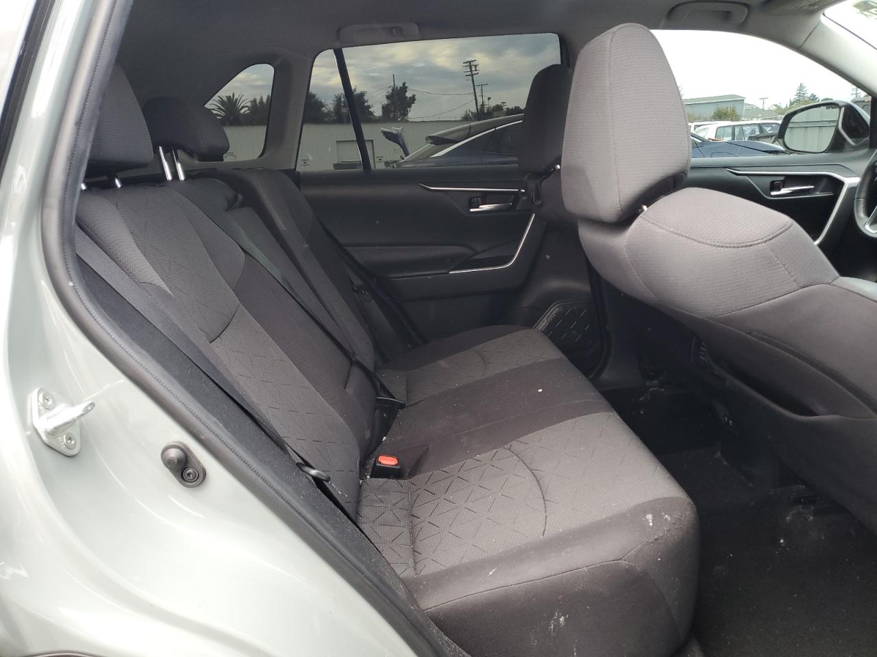 Lot #3315866173 2020 TOYOTA RAV4 XLE