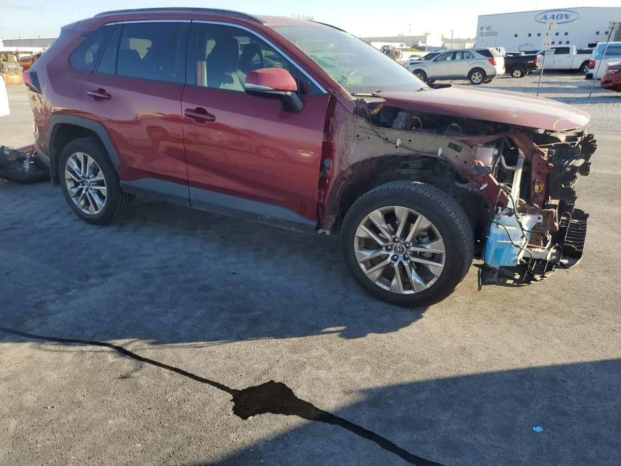 TOYOTA RAV4 XLE PREMIUM