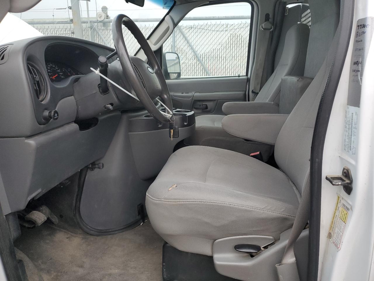 Lot #3286639289 2008 FORD E250