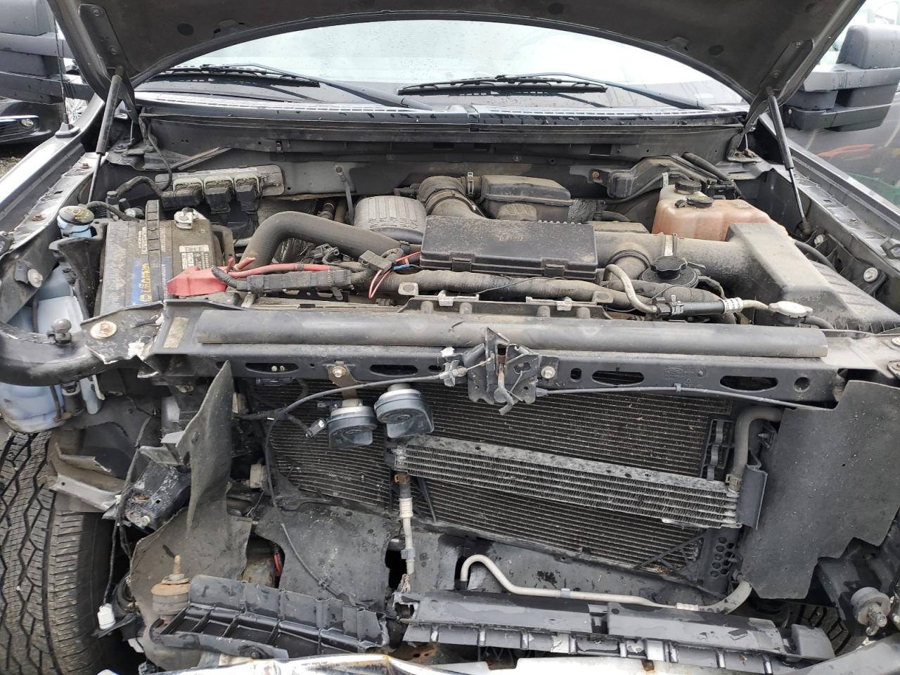 FORD F-150 SUPERCREW