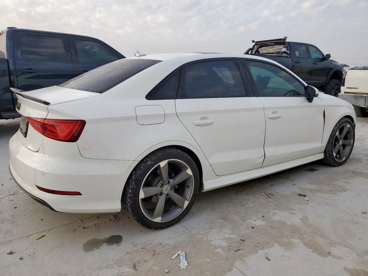 AUDI A3 PREMIUM