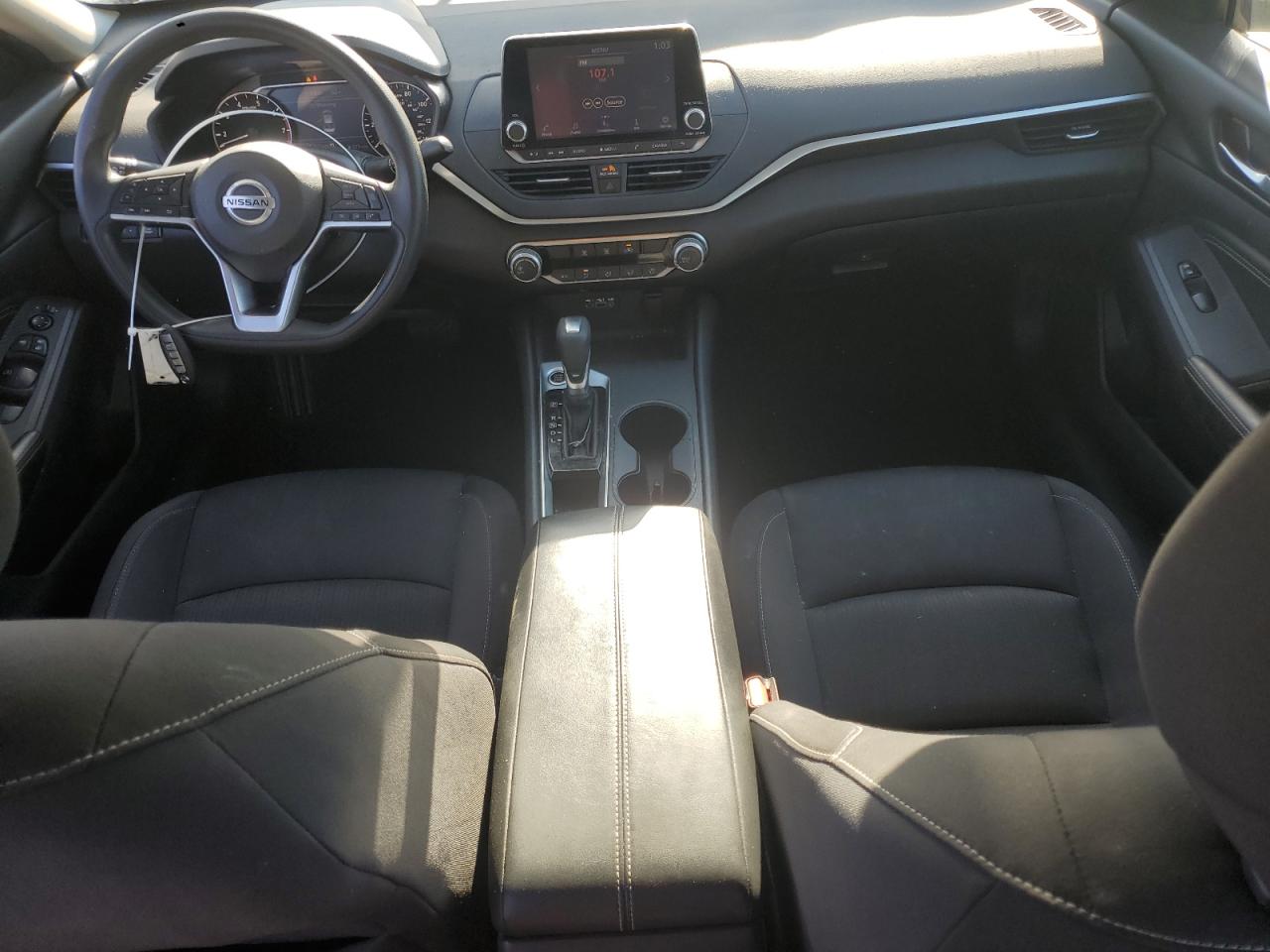 NISSAN ALTIMA S