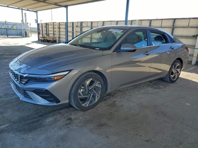 Global Auto Auctions: 2025 HYUNDAI ELANTRA SE