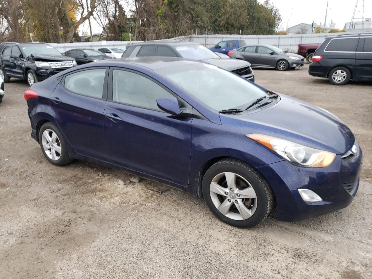 HYUNDAI ELANTRA GLS