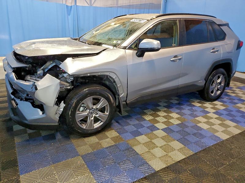 2025 TOYOTA RAV4 XLE #3304608450