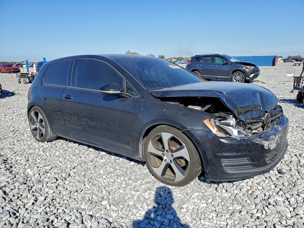 VOLKSWAGEN GOLF BASE / S