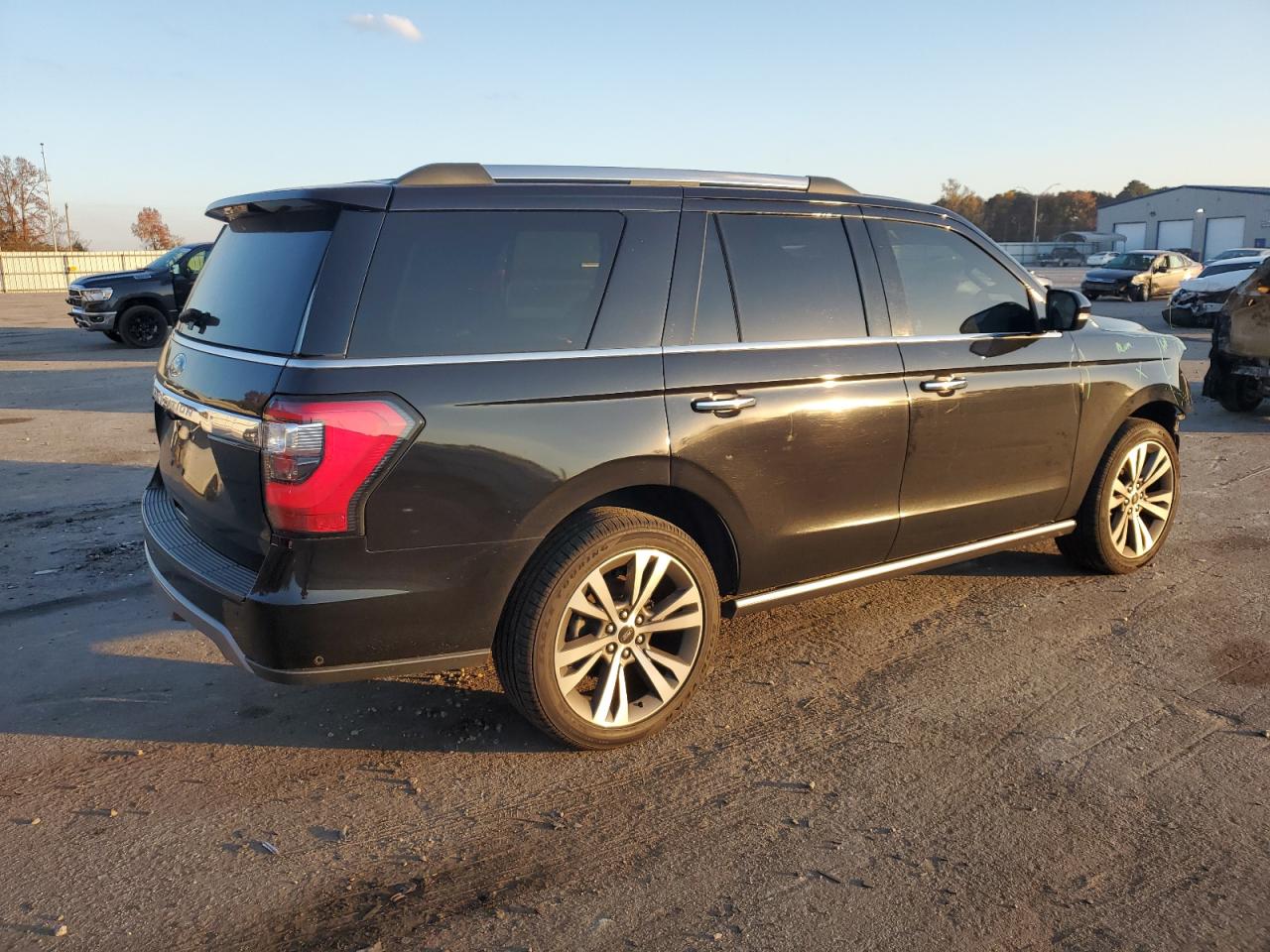 FORD EXPEDITION LIMITED
