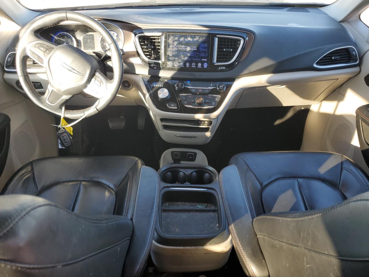 CHRYSLER PACIFICA TOURING L