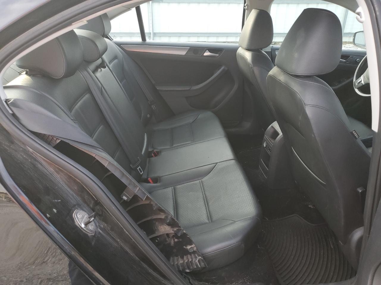 VOLKSWAGEN JETTA TDI