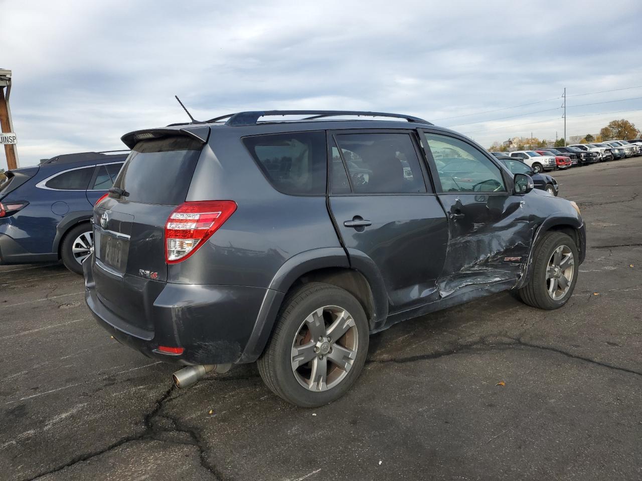 TOYOTA RAV4 SPORT