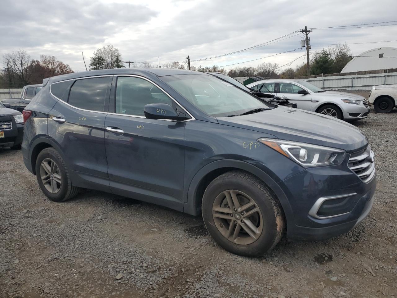 Lot #3311676229 2018 HYUNDAI SANTA FE S