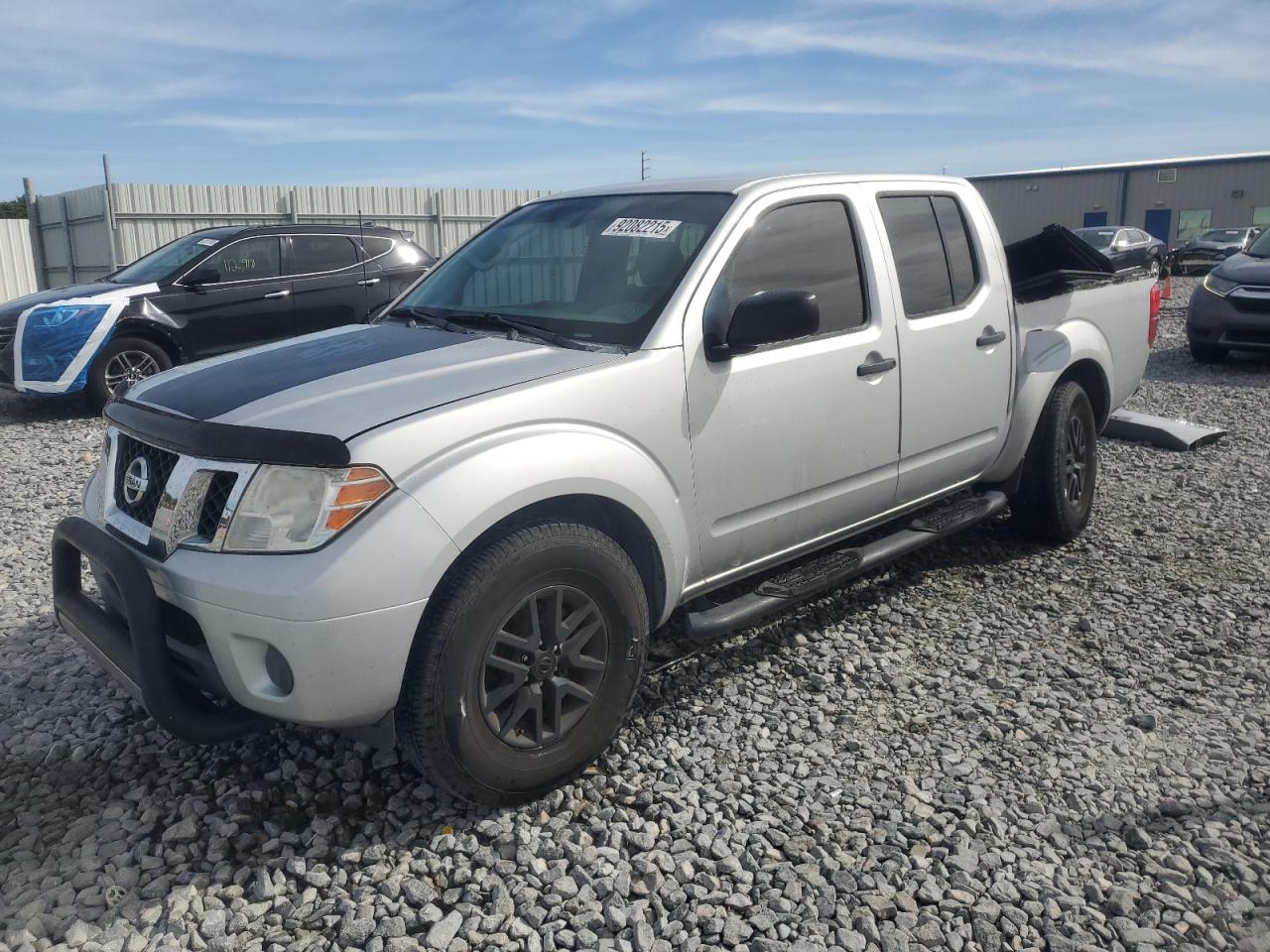 NISSAN FRONTIER S