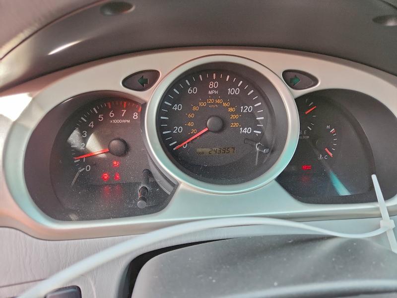 2004 TOYOTA HIGHLANDER #3318967966