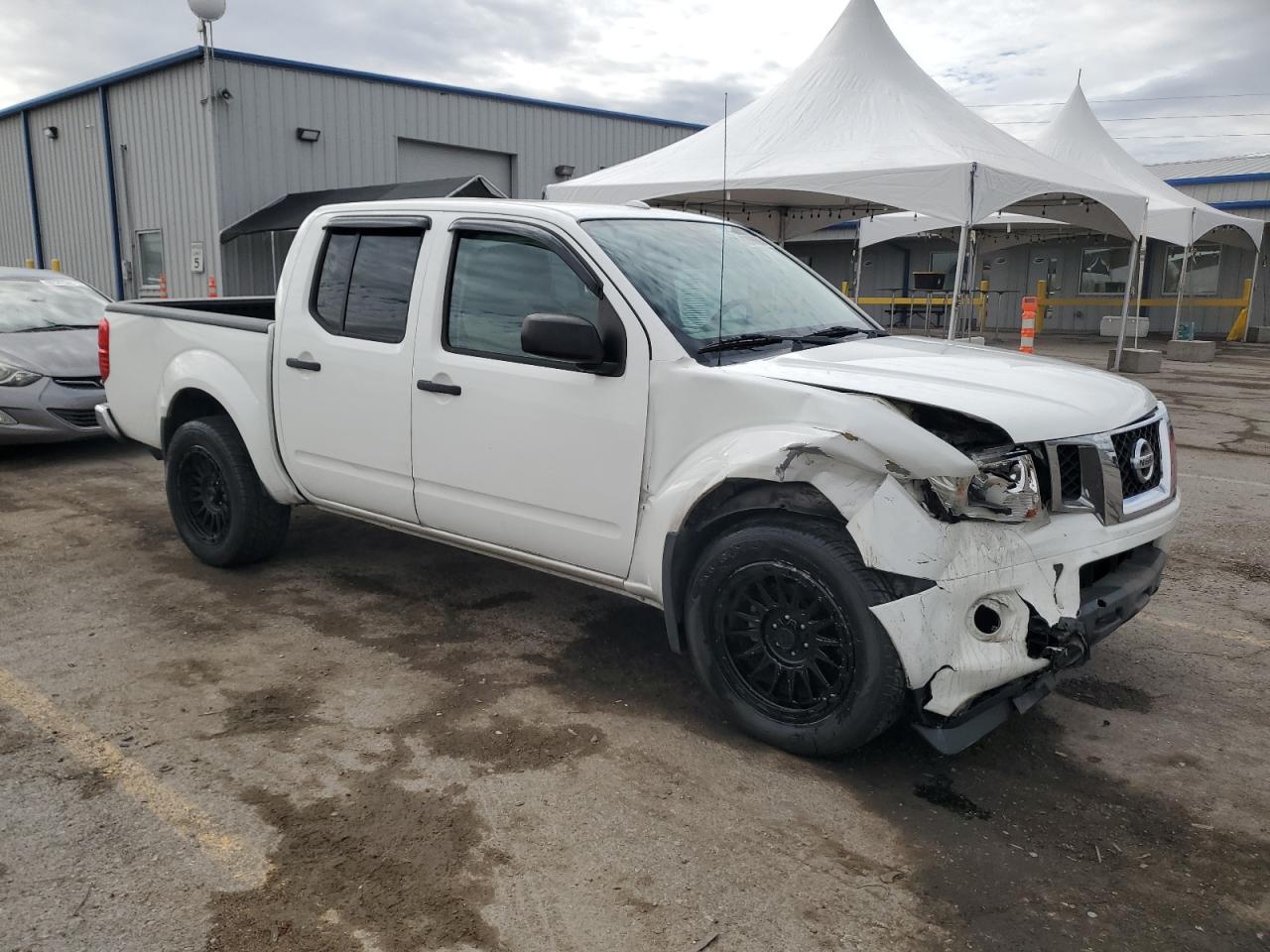 NISSAN FRONTIER S