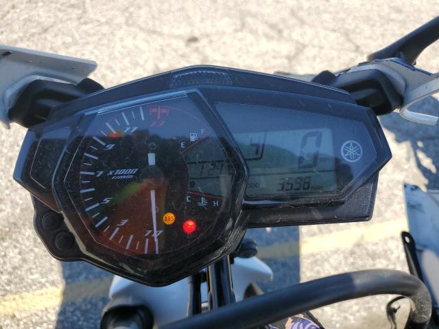 2017 YAMAHA YZFR3 A #3297223391