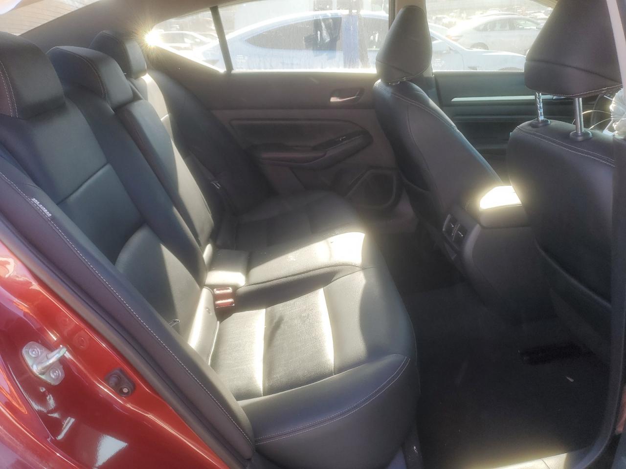 NISSAN ALTIMA PLATINUM