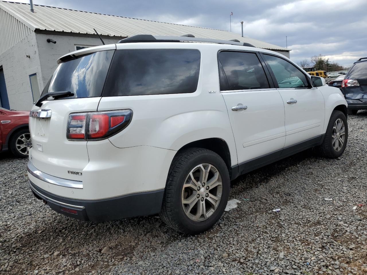 GMC ACADIA SLT-1
