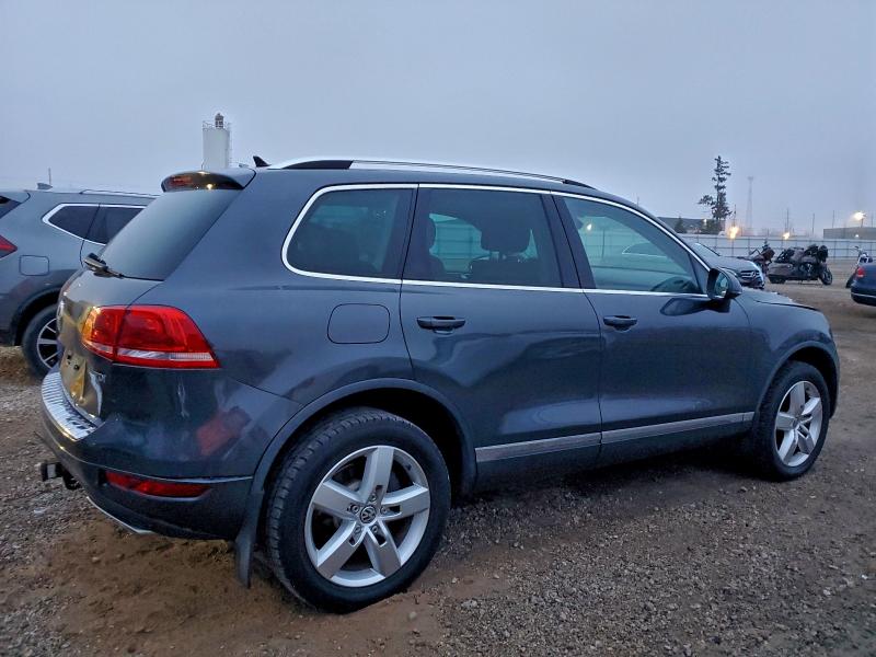 2011 VOLKSWAGEN TOUAREG V6 #3295050671