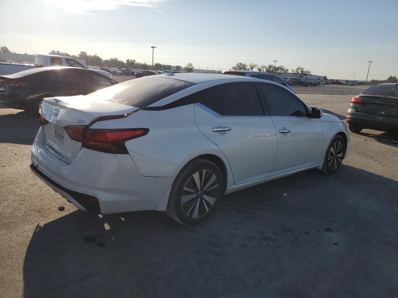 Lot #3308467282 2019 NISSAN ALTIMA SV