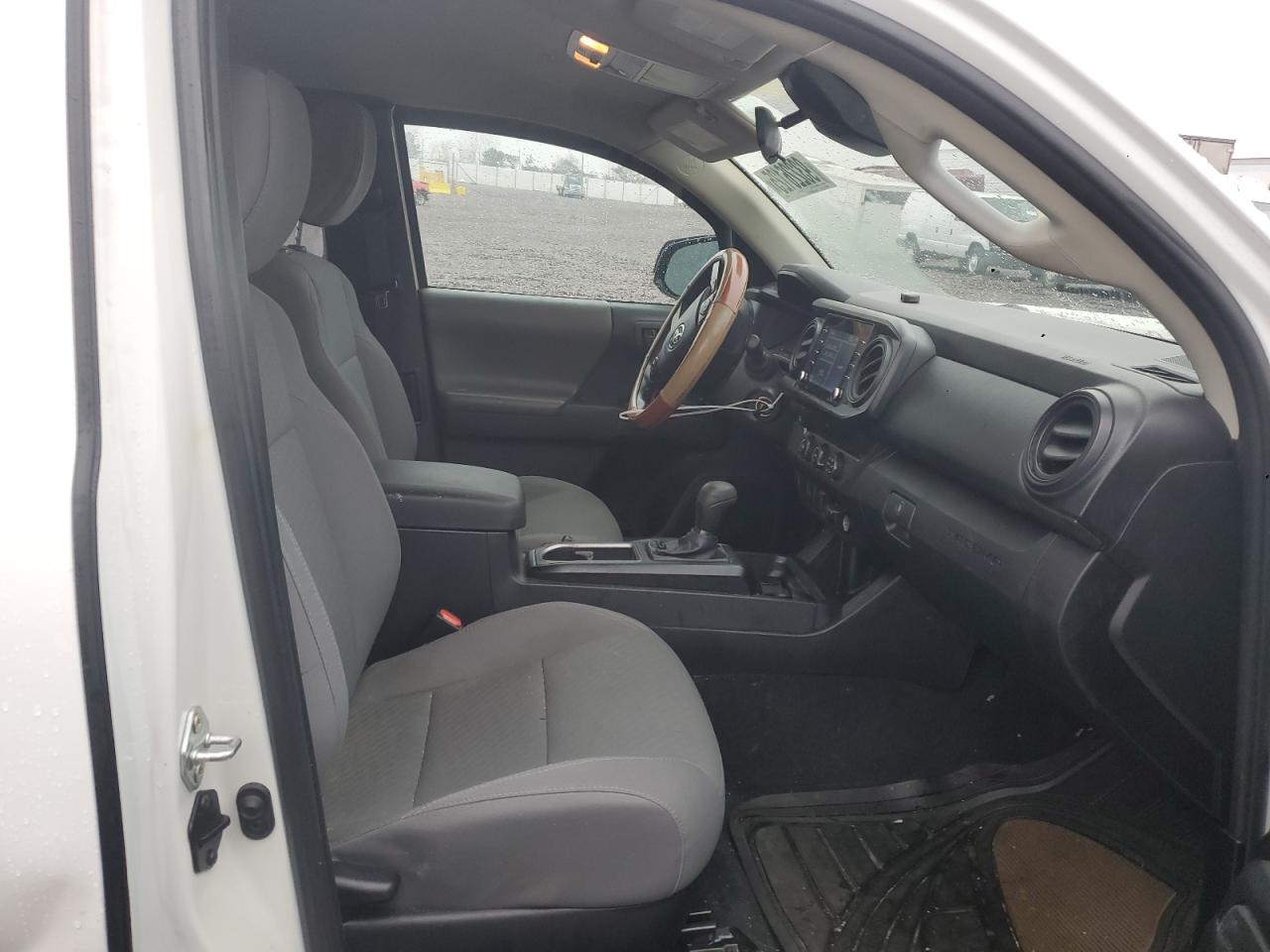 TOYOTA TACOMA ACCESS CAB