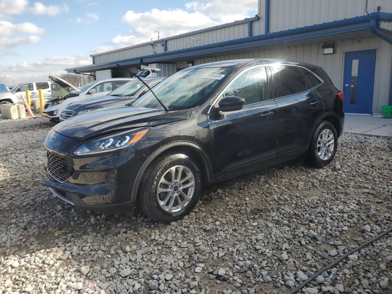 FORD ESCAPE SE
