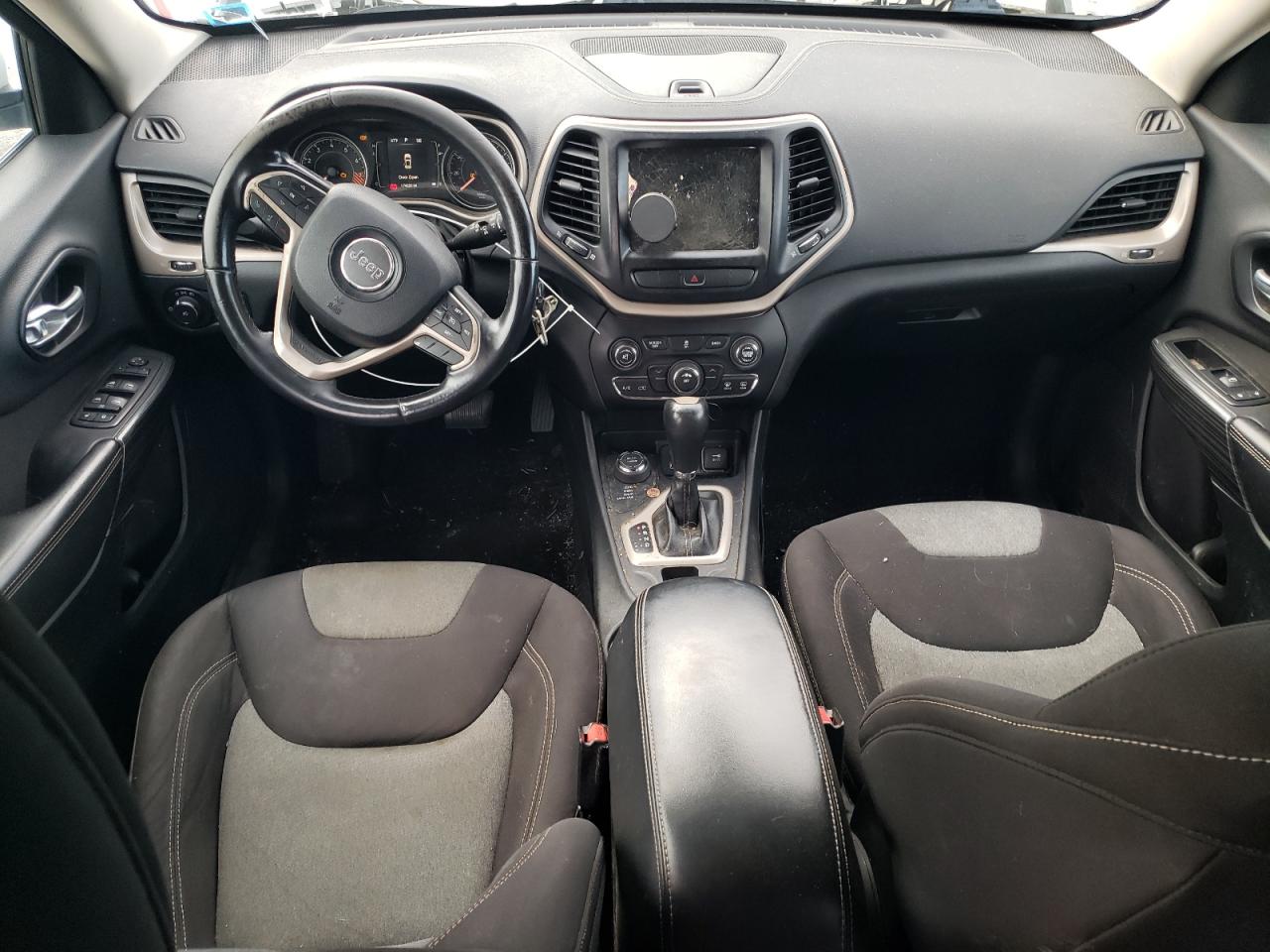 JEEP GRAND CHEROKEE LATITUDE