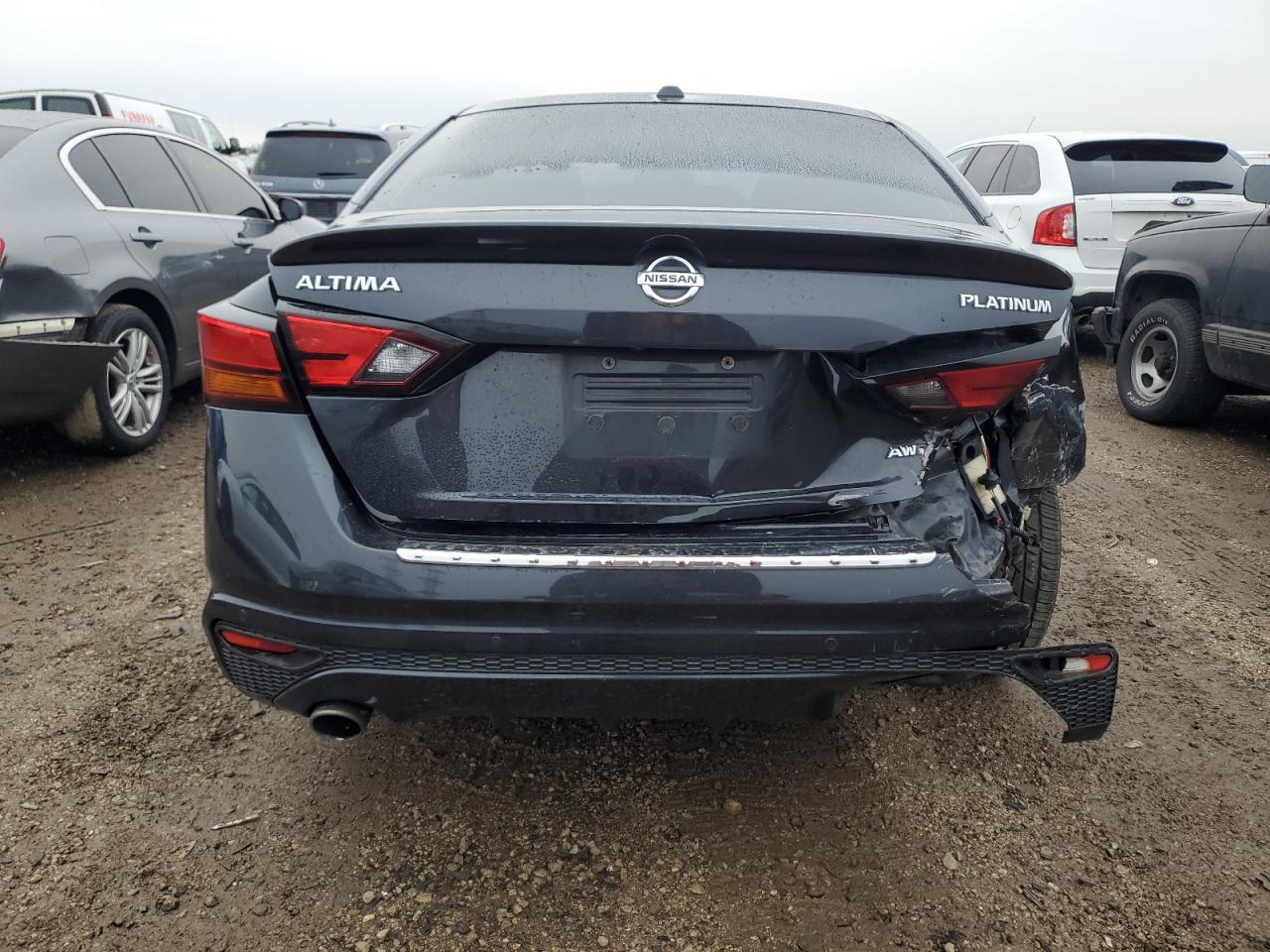 NISSAN ALTIMA PLATINUM