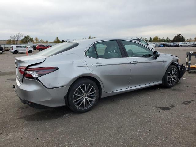 2024 TOYOTA CAMRY XLE #3285590276