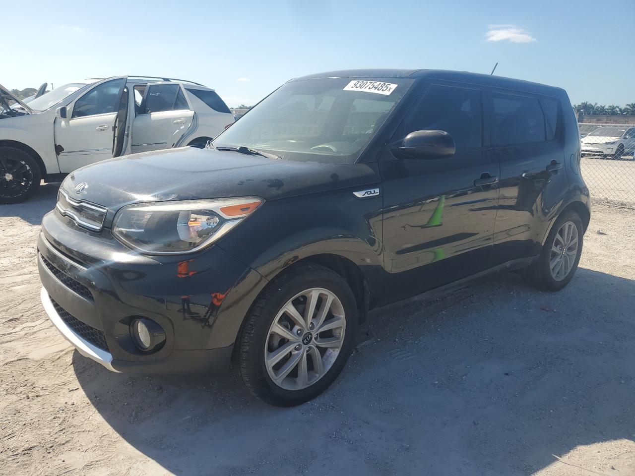 KIA SOUL +