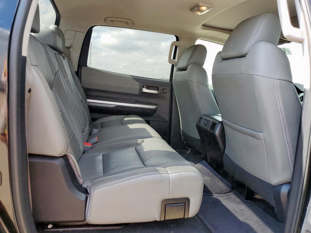 TOYOTA TUNDRA CREWMAX LIMITED