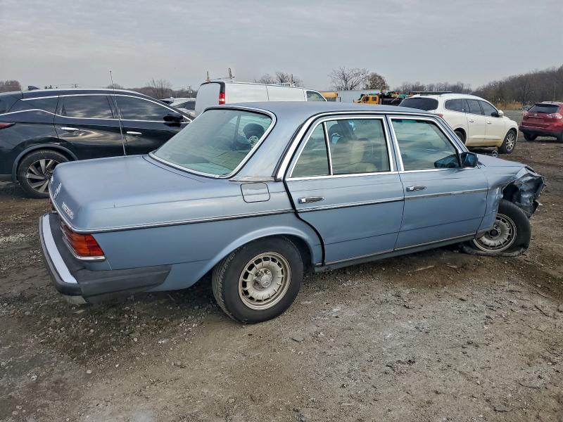 1985 MERCEDES-BENZ 300 DT #3302911071