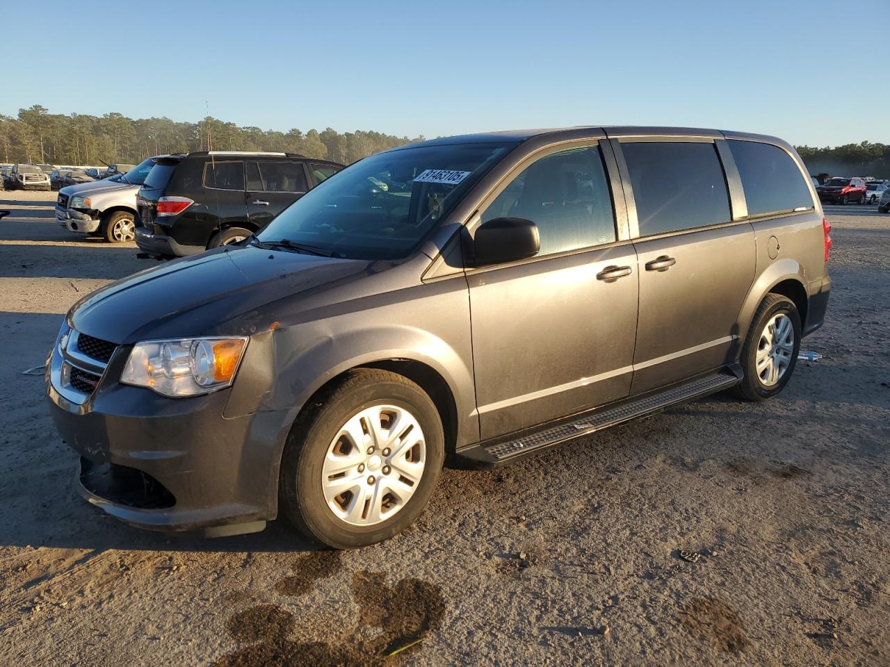 DODGE GRAND CARAVAN SE