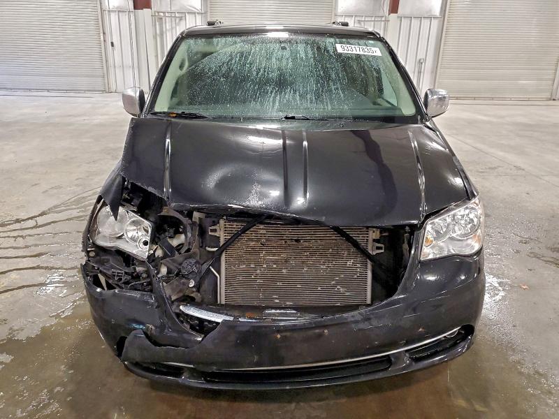 2015 CHRYSLER TOWN & COU #3309524566