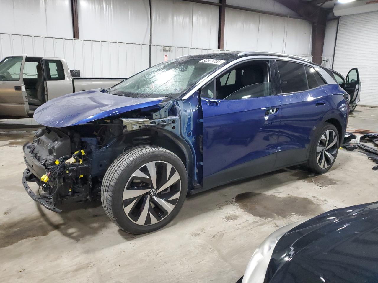 VOLKSWAGEN ID.4 FIRST EDITION