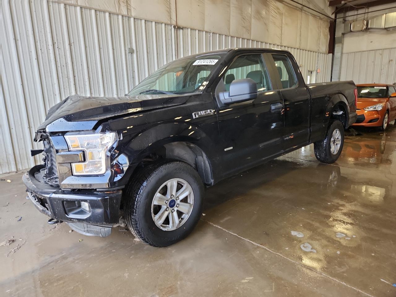 Lot #3309640069 2016 FORD F150 SUPER