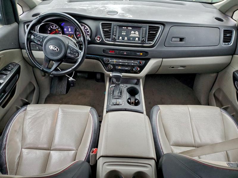 2017 KIA SEDONA LX #3303758439
