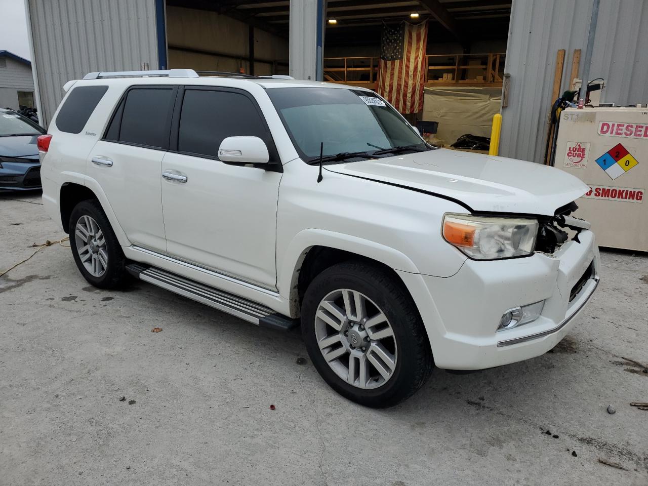 TOYOTA 4RUNNER SR5