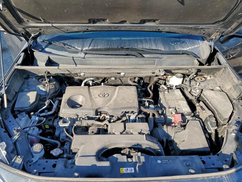 2020 TOYOTA RAV4 XLE P #3303885781