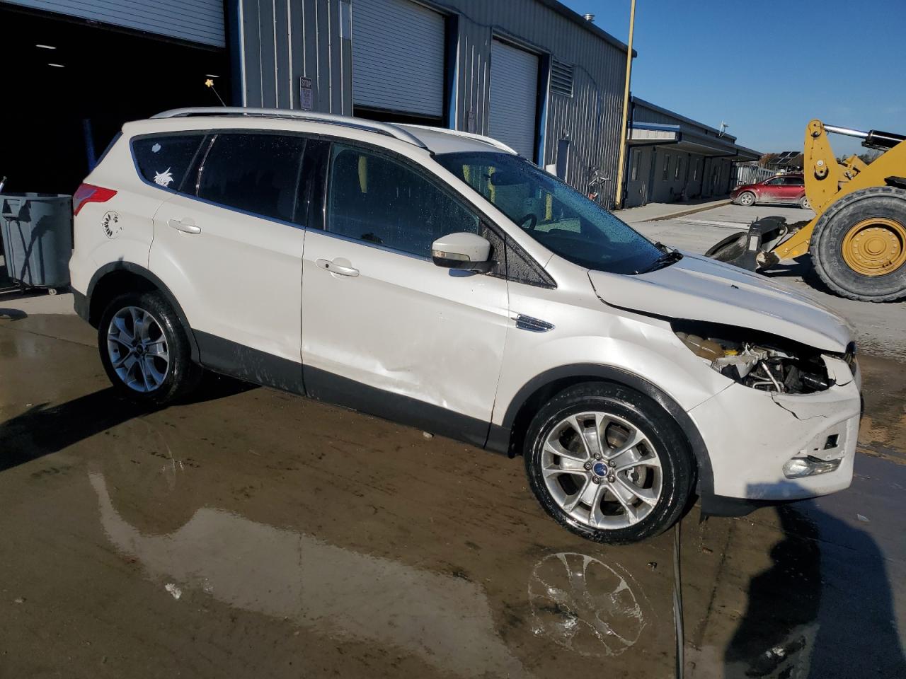 FORD ESCAPE TITANIUM