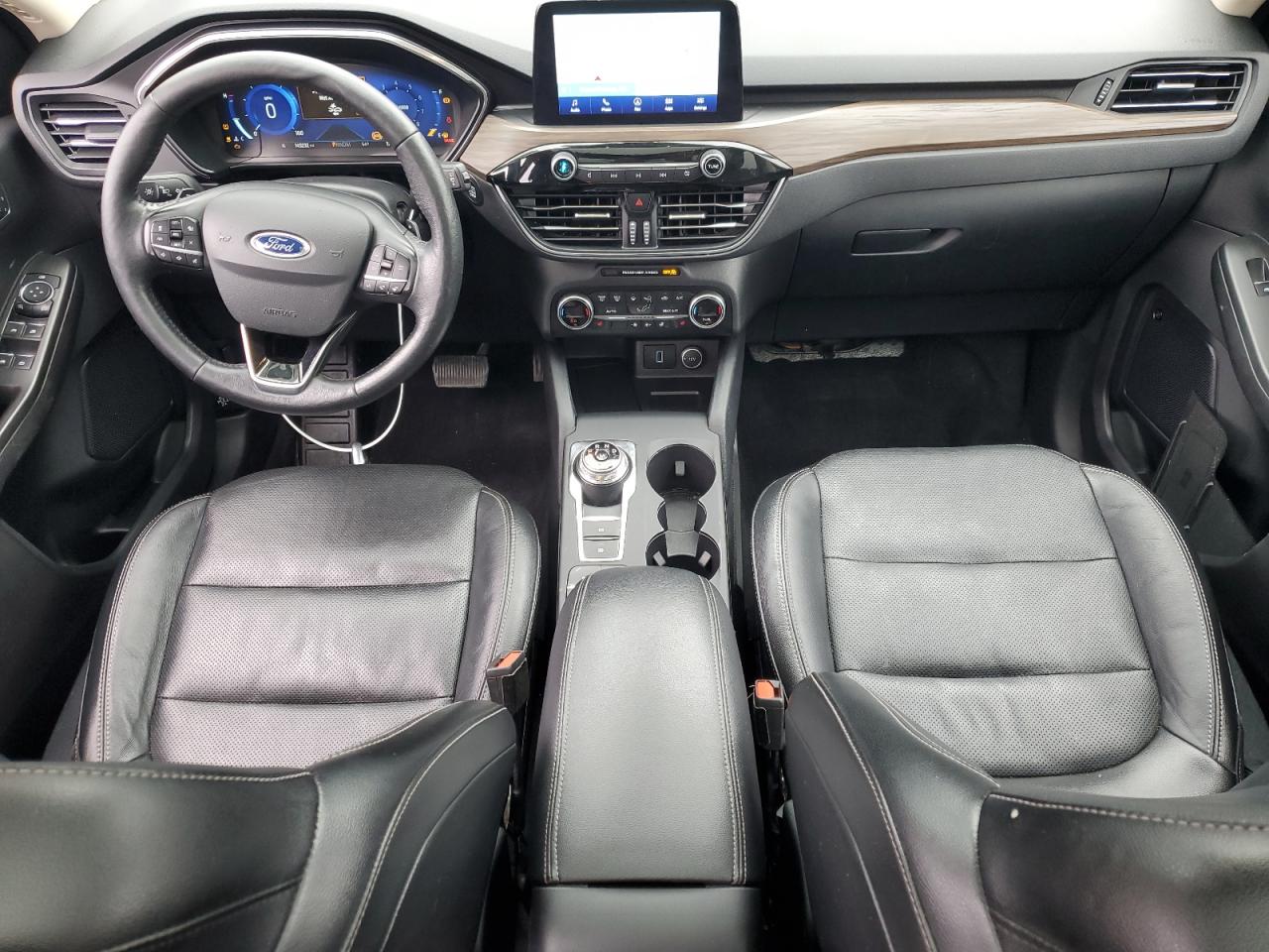 FORD ESCAPE TITANIUM