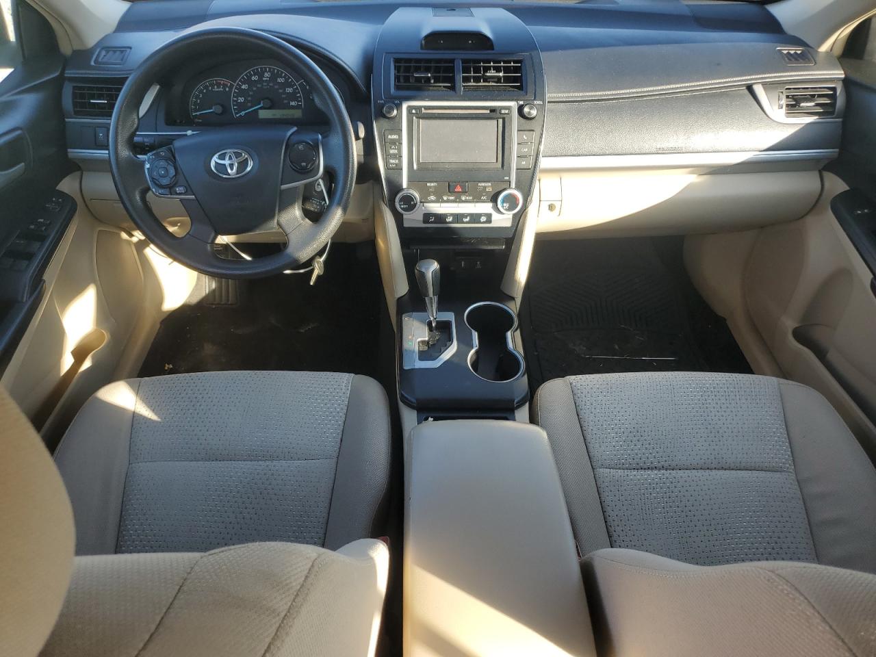 TOYOTA CAMRY L