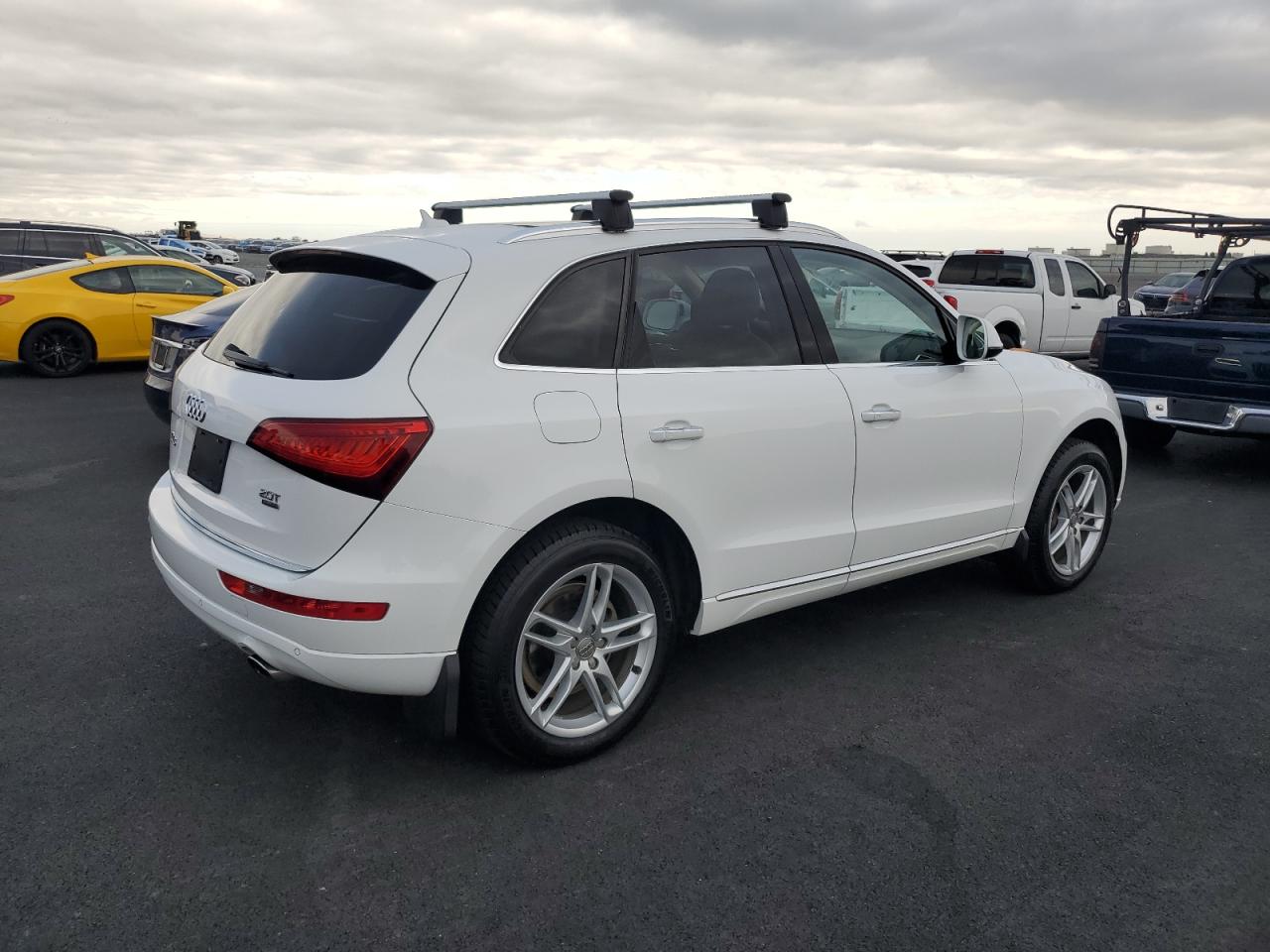 AUDI Q5 PREMIUM PLUS