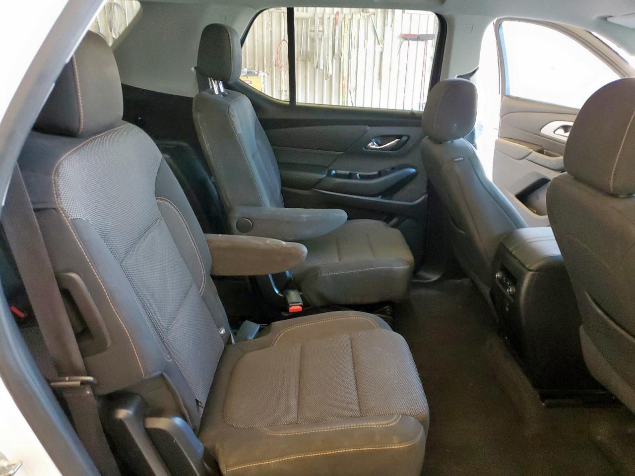 CHEVROLET TRAVERSE LT