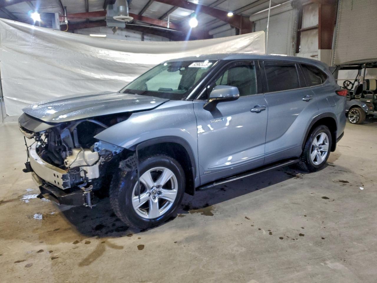 TOYOTA HIGHLANDER HYBRID LE