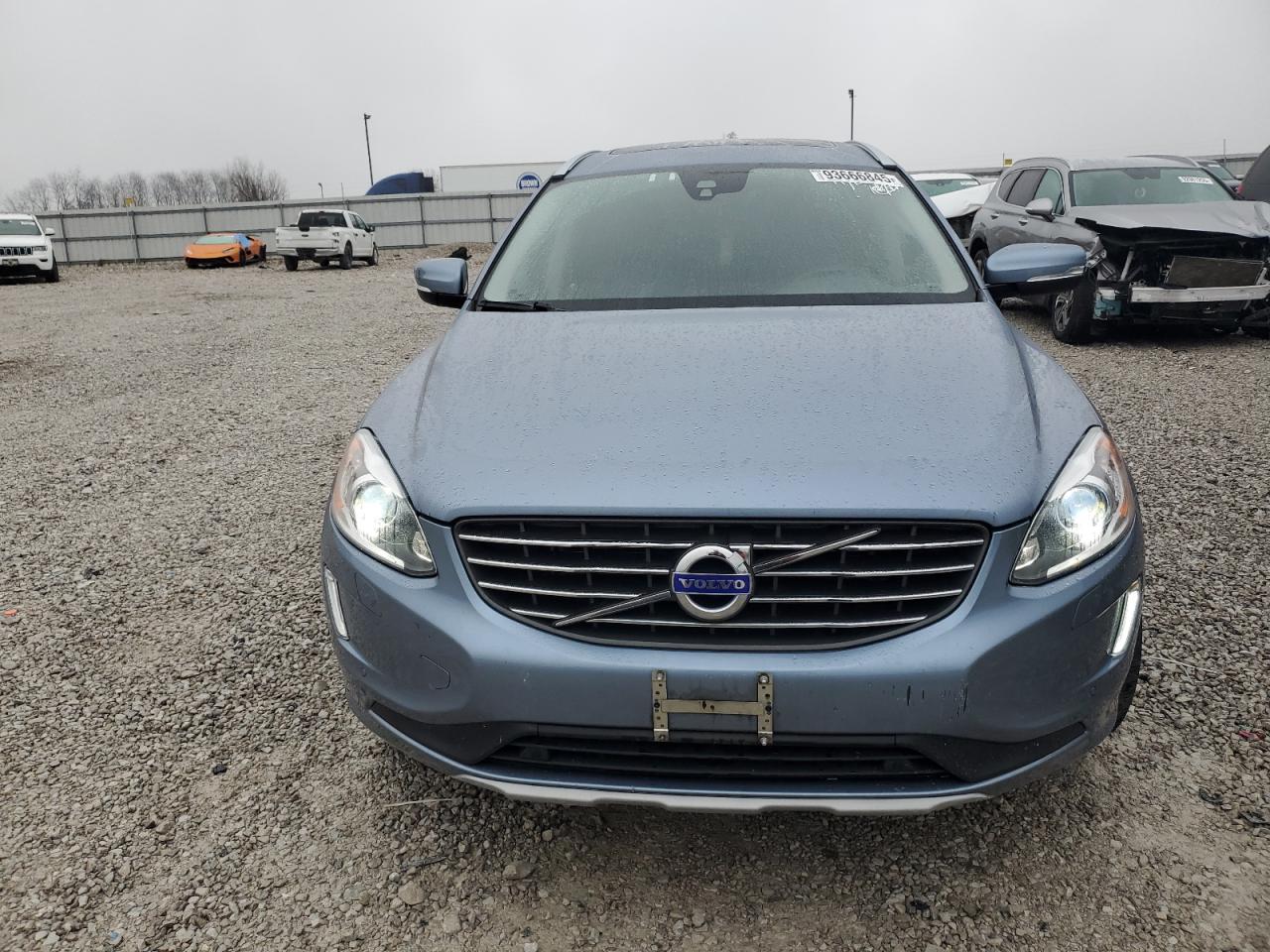 VOLVO XC60 T5 INSCRIPTION