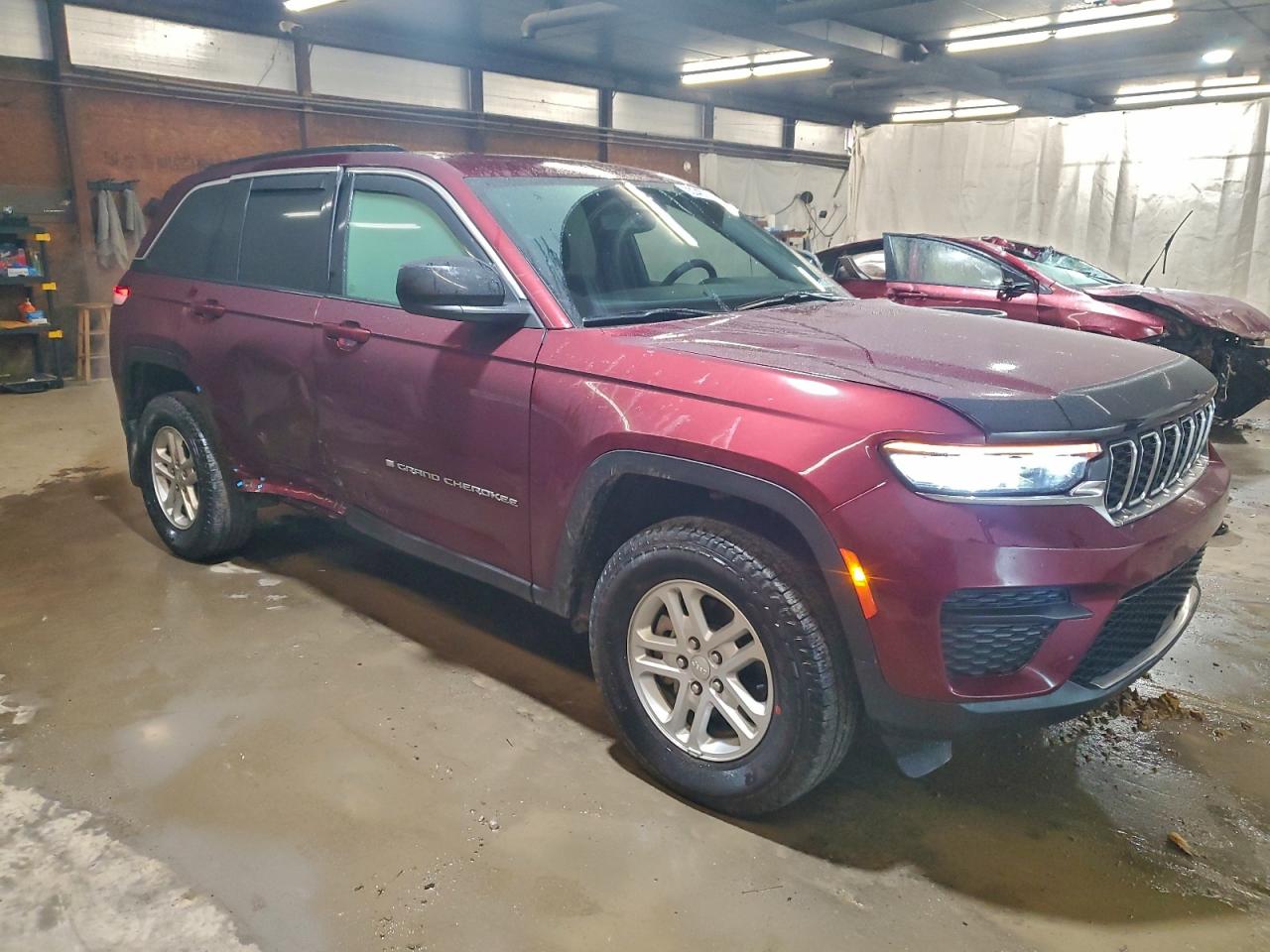 JEEP GRAND CHEROKEE LAREDO