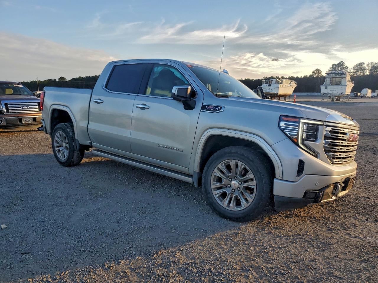 GMC SIERRA K1500 DENALI